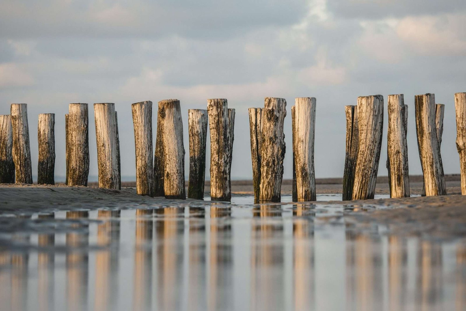 Golfbrekers, Domburg, Horizontaal
