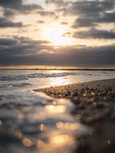 Reflecties op het strand II
