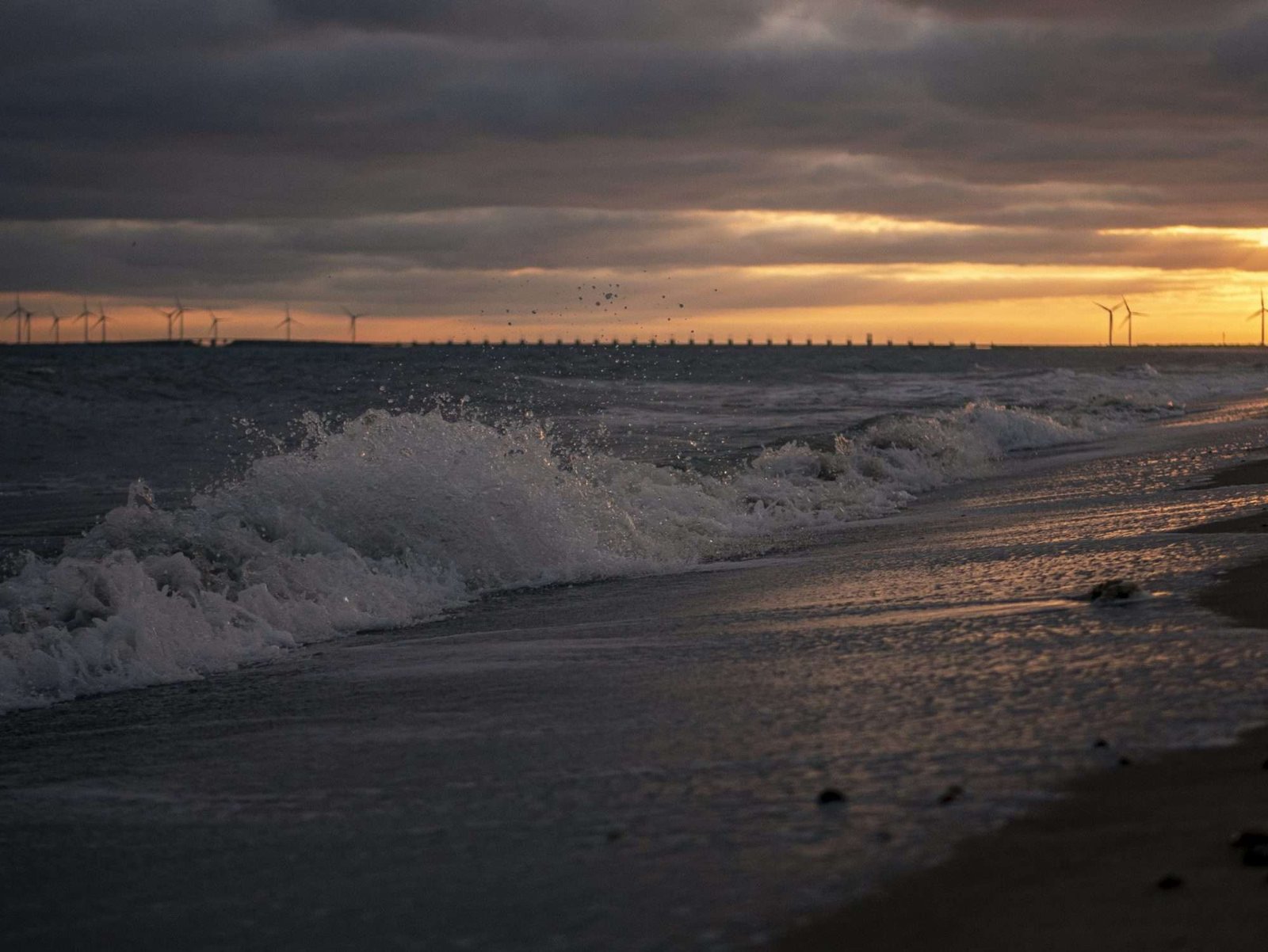 Zonsopkomst bij de Stormvloedkering